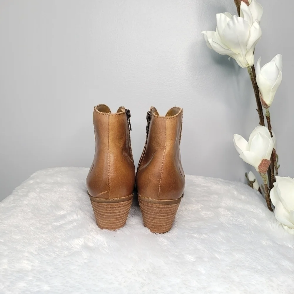 FRYE Jennifer Ankle Leather Booties